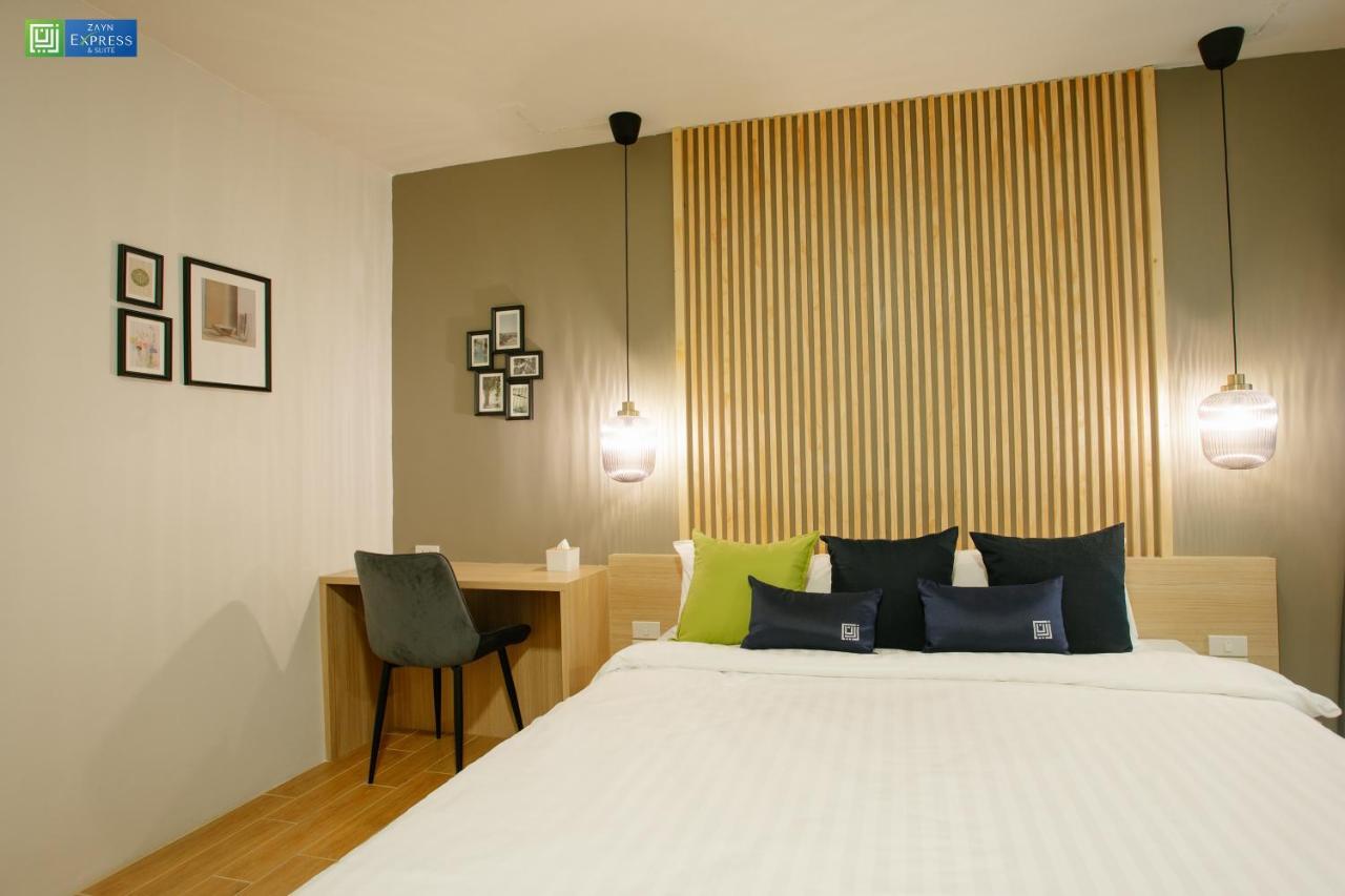 Zayn Express & Suites Bangkok Bagian luar foto