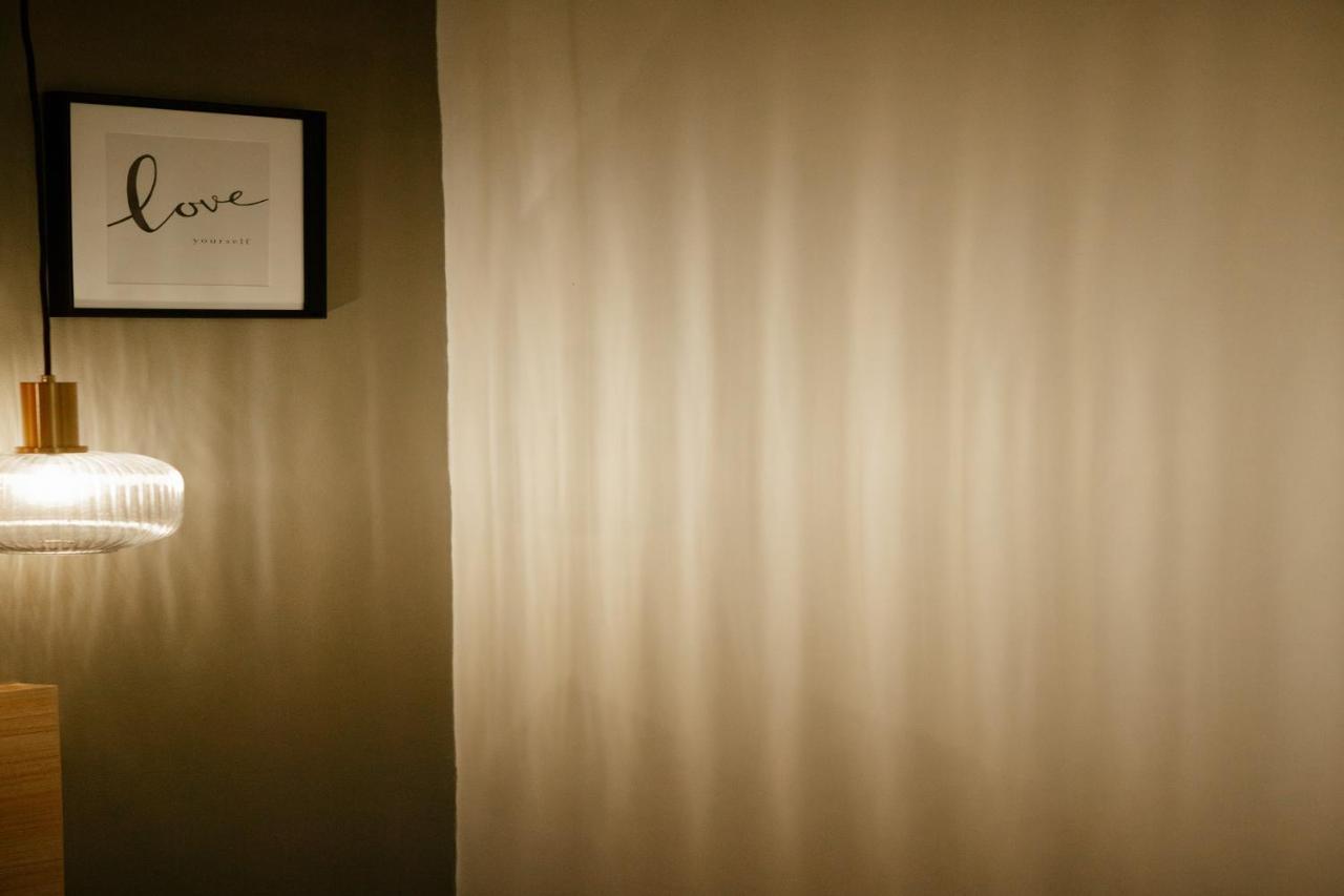 Zayn Express & Suites Bangkok Bagian luar foto