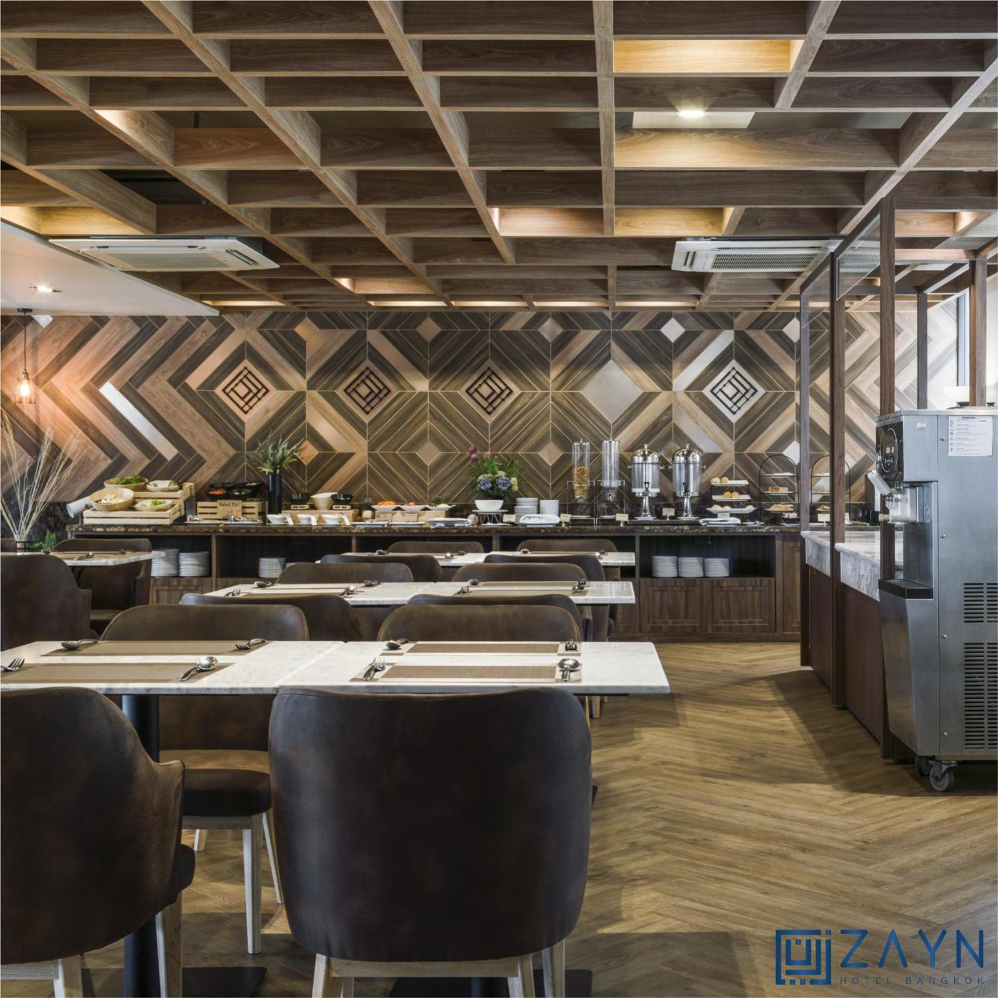 Zayn Express & Suites Bangkok Bagian luar foto
